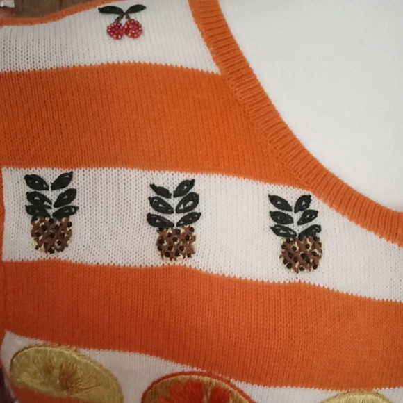 Vintage Great Cavalier Orange White Stripe Fruit Embroidered Knit Top Size Small - Picture 6 of 7